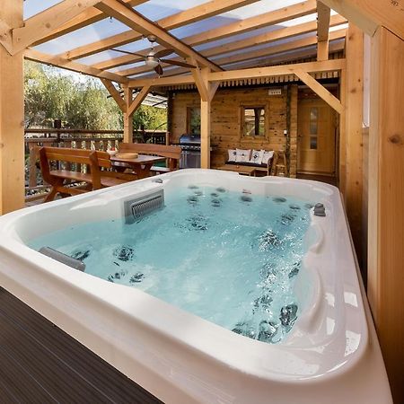 Captain'S Lodge Бохінь Екстер'єр фото
