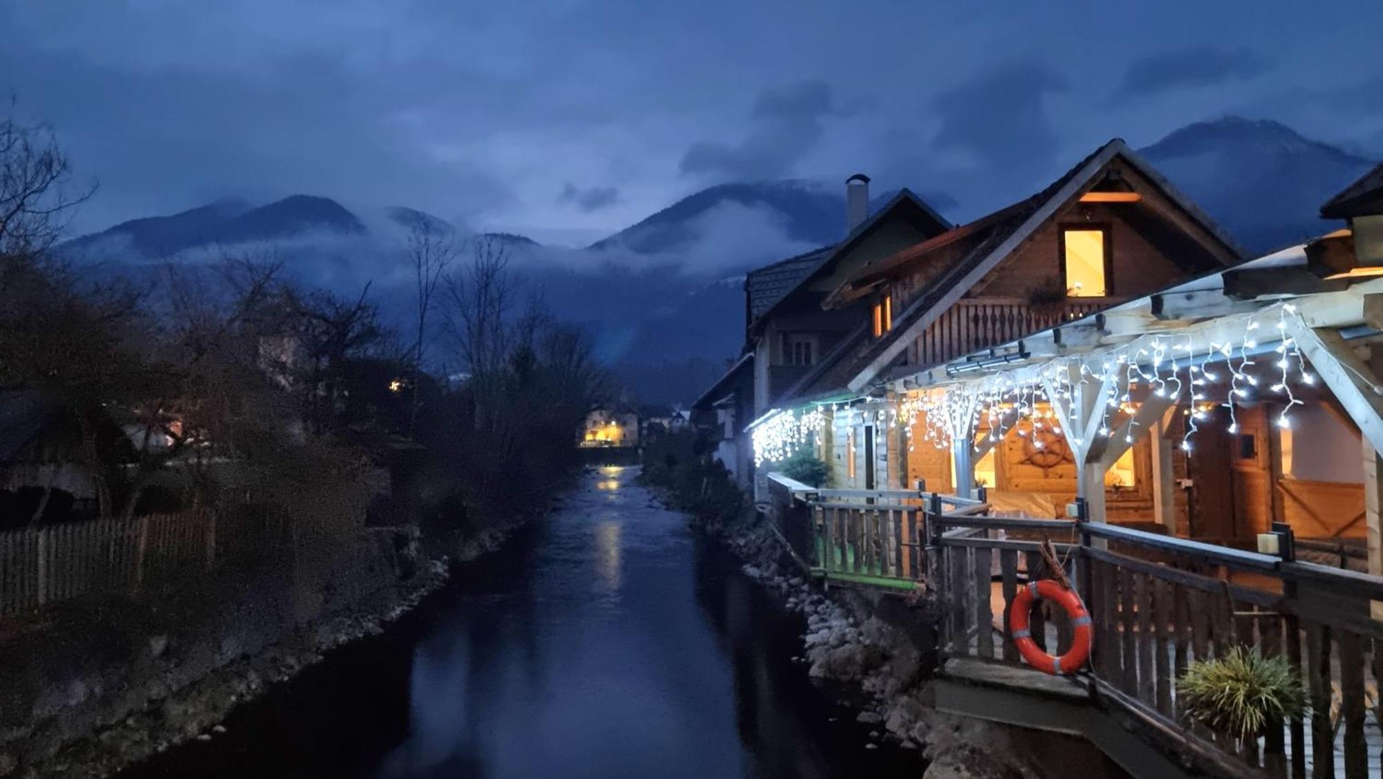 Captain'S Lodge Бохінь Екстер'єр фото